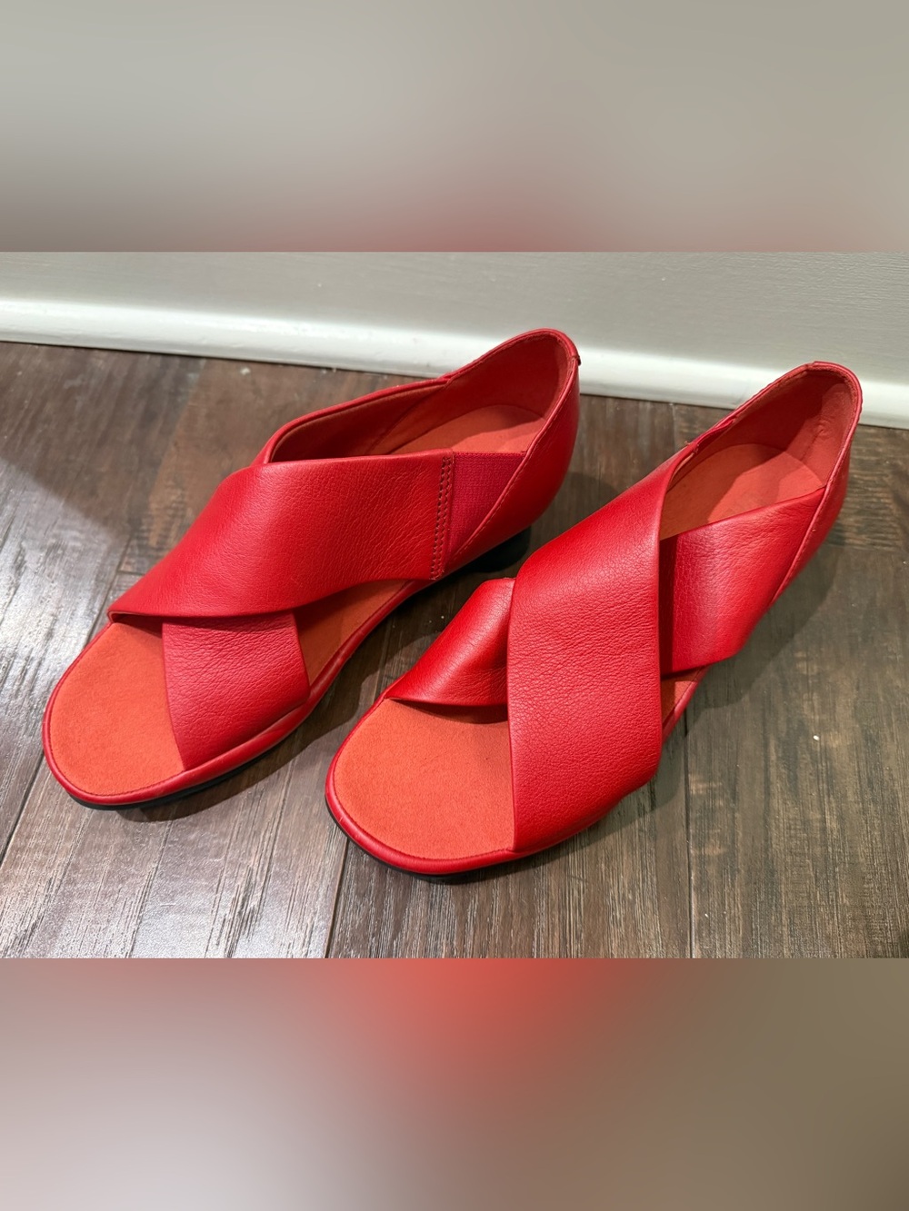 Camper Red Alright  X-Strap Sandal Sz 36/ US 6